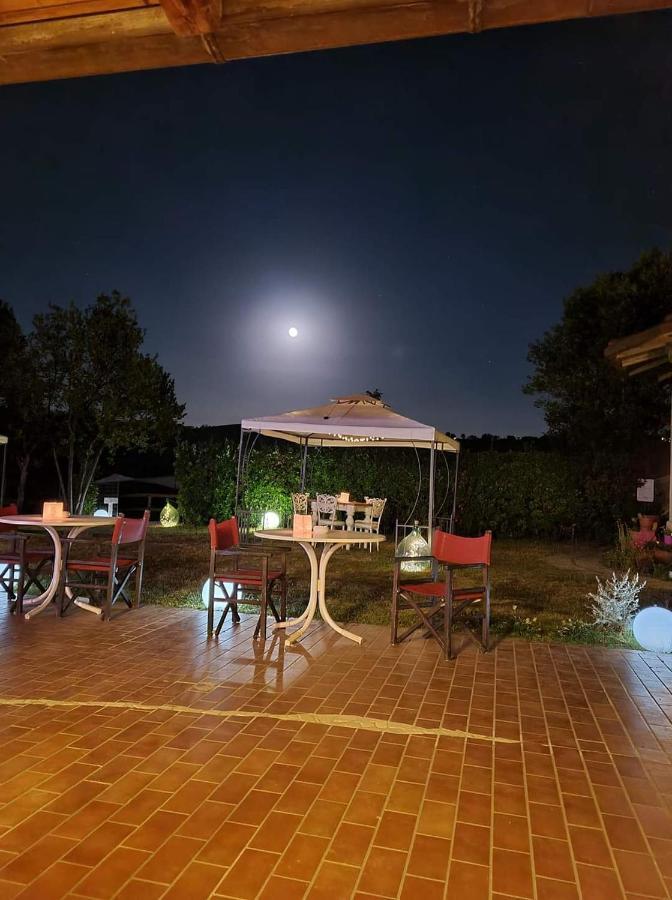 Maison d'hôtes Country-House Pecora Nera à Mosciano SantʼAngelo Extérieur photo