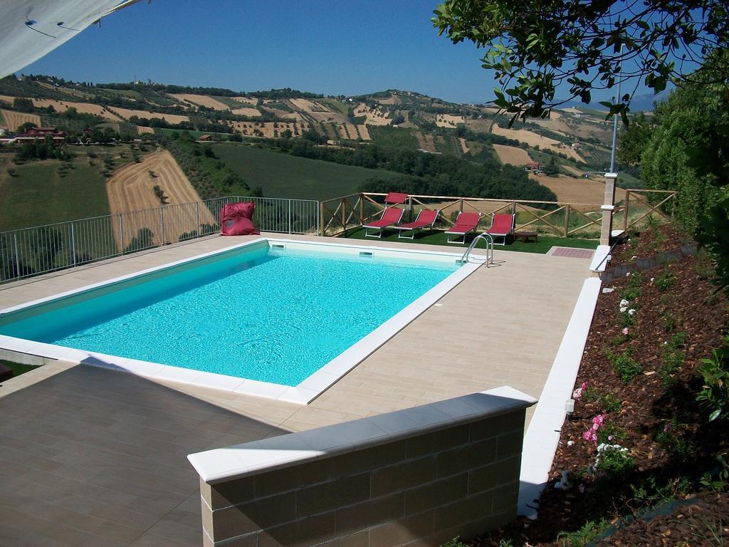 Maison d'hôtes Country-House Pecora Nera à Mosciano SantʼAngelo Extérieur photo